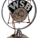 Western Electric microphone used at WSB ‘The Voice of the South,’ Atlanta Journal's Radiophone Broadcasting Station. Image courtesy of LiveAuctioneers Archive and Rich Penn Auctions.