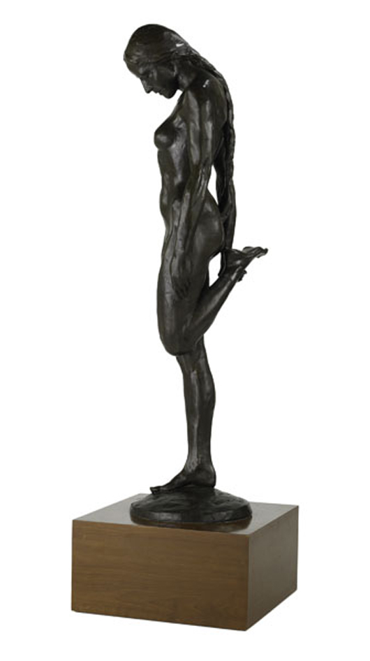 Kees Verkade (Dutch, b. 1941) ‘Total Balance,’ 1984, bronze on wood base, signed ‘K. Verkade 1984’ and stamped ‘Fonderia Venturi Arte 4/6,’ 67 inches high, 79 inches (with base). Provenance: private collection, Pennsylvania. Estimate: $20,000-30,000. Image courtesy of Rago Arts & Auction Center. 