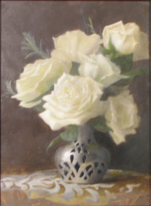 Maureen Thompson, Roses in Sterling Vase, oil, 9 x 12 in. sight, 16 x 13 in. framed, est. $1,050-$1,350. Image courtesy of LIveAuctioneers.com and Salmagundi Club.