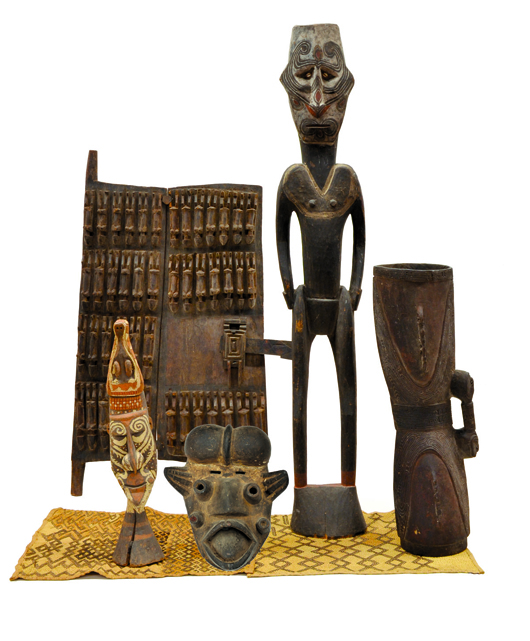 A special collection of note to be offered is an impressive collection of rare and important ethnographic items from African New Guinea, Dutch Guiana, Native American, and Alaskan and Uzbeck ikats. Image courtesy of Clars Auction Gallery. 