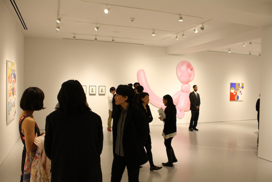 Artists and guests mingling at the Gagosian Gallery. Photograph by Kelsey Savage Hays.