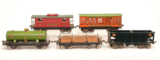 Lionel standard gauge freight cars. Stephenson’s image.