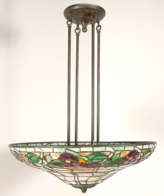 Duffner & Kimberly hanging chandelier, est. $6,000-$8,000. Image courtesy of Michaan's.
