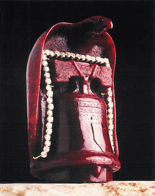  The Liberty Bell ruby sculpture is 5 inches high and weighs 4 pounds. Image courtesy of Stuart Kingston Jewelers.