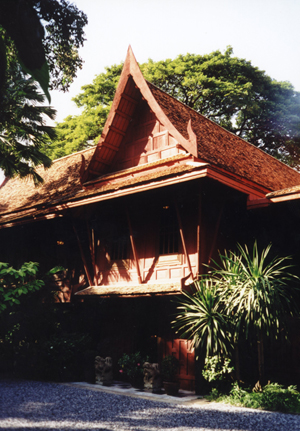 The Jim Thompson museum in Bangkok, Thailand. Photo by Ahoerstemeier. This file is licensed under the Creative Commons Attribution-Share Alike 3.0 Unported license. 