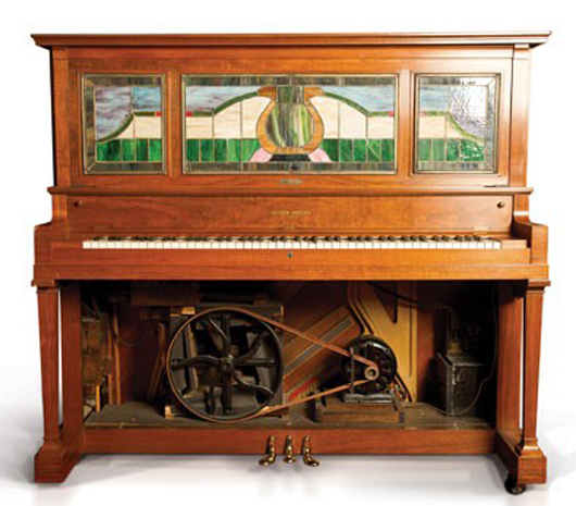 Nelson-Wiggen Pian-O-Grand, Style 3. Image courtesy of LiveAuctioneers.com and RM.