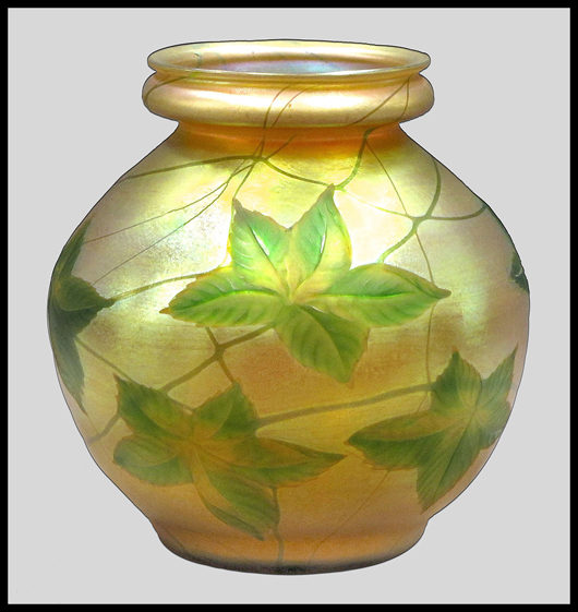 L.C. Tiffany Favrile art glass vase, no. 8709. Estimate: $4,000-$5,000. Image courtesy of William Jenack Estate Appraisers and Auctioneers.