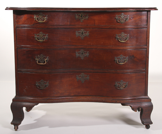 Chippendale 1790 mahogany oxbow ogee chest. Estimate: $3,000-$5,000. Image courtesy Myers’ Antiques Auction Gallery.  