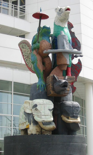 This sculpture by Karel Appel stands in The Hague. This file is licensed under the Creative Commons Attribution-Share Alike 3.0 Unported license.