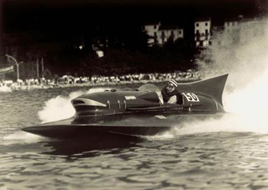  Vintage image of 1953 ARNO XI Hydroplane courtesy of RM Auctions.