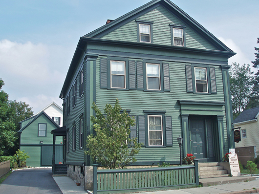 The Borden House in Fall River, Mass., present day. Image courtesy Wikimedia Commons.