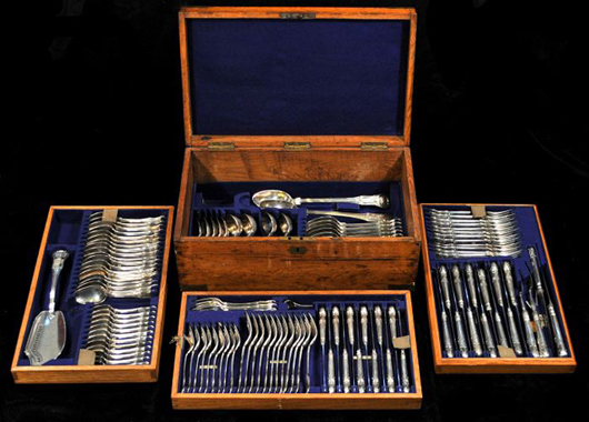 Georgian sterling silver flatware service, Threaded Fiddle and Shell pattern, 109 pieces, by various silversmiths circa 1809-1834. Estimate: $12,000-$15,000. Image courtesy Gray’s Auctioneers.