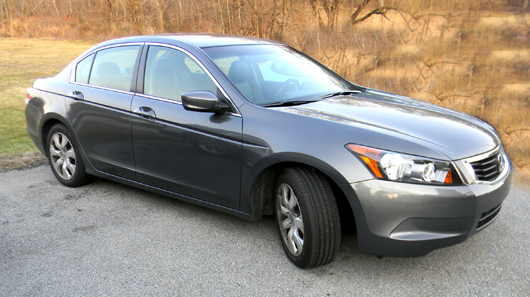 2009 Honda Accord driven only 9,000 miles. Estimate: $14,000-$16,000. Image courtesy Wilson’s Auctioneers & Appraisers.    