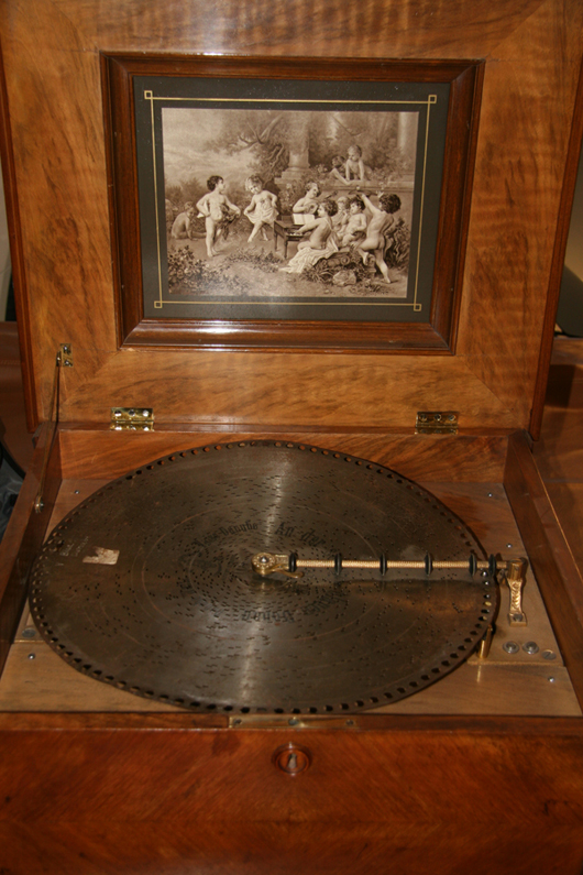 Antique polyphon music box, absolutely mint working condition. GovernmentAuction.com image.