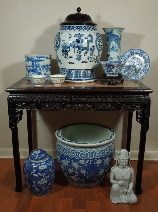 Antique fine blue and white Chinese porcelain. Image courtesy Manatee Galleries Inc.
