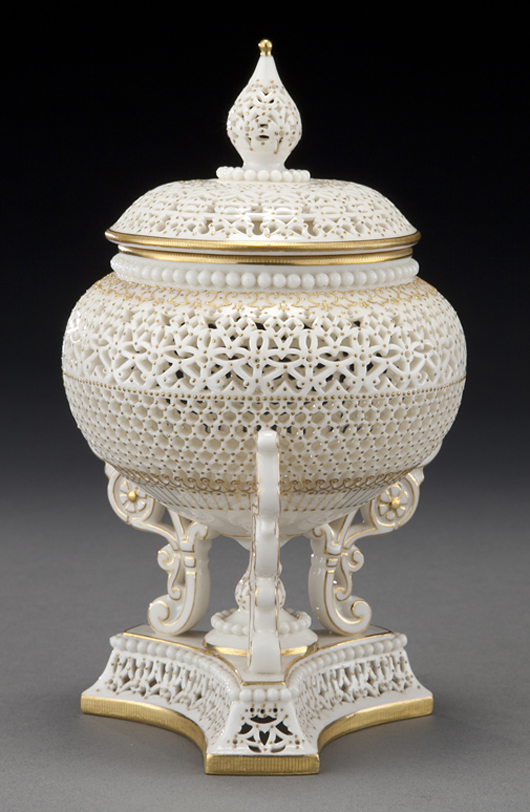 Royal Worcester potpourri and cover by George Owen, $32,862.50. Dallas Auction Gallery image.