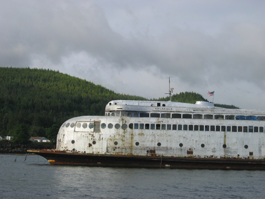 The 77-year-old Kalakala ferry may be too fragile to tow. This file is licensed under the Creative Commons Attribution 2.0 Generic license.  