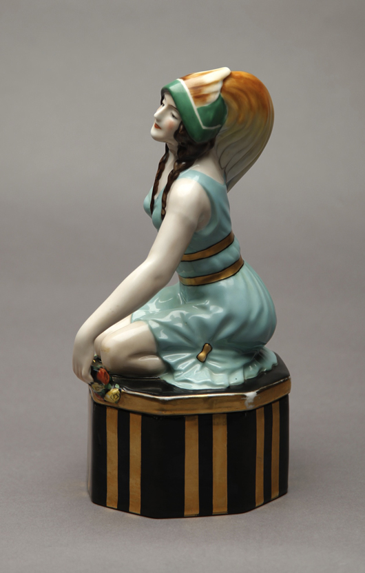 The Maiden dresser jar. Image courtesy A.H. Wilkens Auctions & Appraisals. 