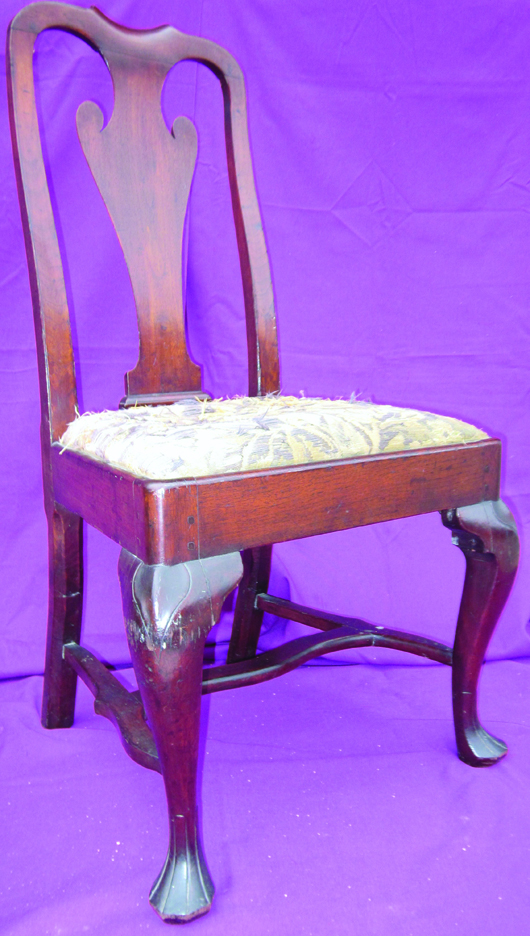 Eighteenth century Philadelphia Queen Anne side chair. Image courtesy Caddigan Auctioneers Inc.