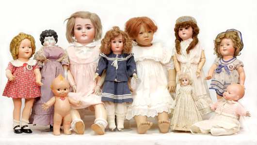 Selection of dolls to be auctioned on May 25. Stephenson's Auctioneers image.