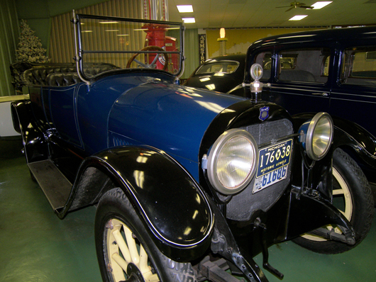 A 1916 Haynes automobile on display at the Central Texas Museum of Automotive History in Rosanky, Texas. Larry D. Moore image used with permission. This file is licensed under the Creative Commons Attribution-Share Alike 3.0 Unported license.