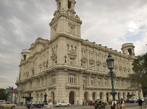 National Museum of Fine Arts in Havana. Image by Christopher Lancaster. This file is licensed under the Creative Commons Attribution-Share Alike 2.0 Generic license. 