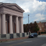 The Jewish Museum of Maryland is flanked by the Lloyd Street Synagogue on the left and the Chizuk Amuno Synagogue on the far right. Image courtesy Wikimedia Commons.