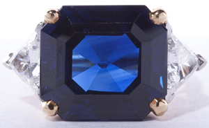 Sapphire (14.47-carat) and diamond ring that sold for $47,200. Leland Little Auctions and Estate Sales Ltd. image.