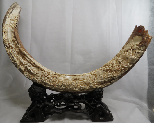 Carved mammoth tusk. Image courtesy of Carstens Galleries.