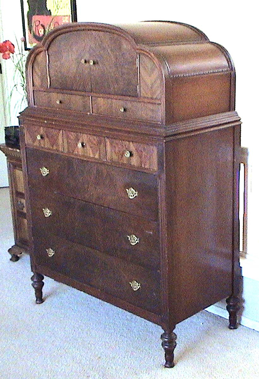 A final step in the evolution of the chiffonier was the chifforette with the placement of the doors on top of a chest that opened to reveal sliding trays similar those of a linen press.