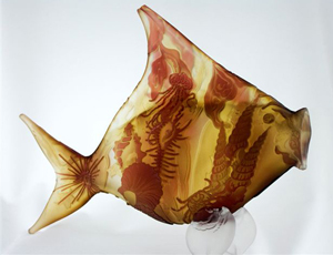 W.Va. exhibit spotlights Kelsey Murphy cameo glass designs