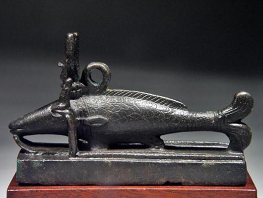 Egyptian bronze oxyrhynchus fish, Late Period, 26th-30th dynasties (circa 664-342 B.C.). Ex-Christie’s. Estimate: $15,000-$20,000. Antiquities Saleroom.com image.