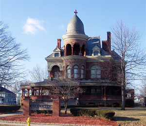 Seiberling Mansion in Kokomo, Indiana. Photo by Rapierce.