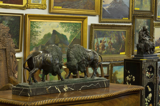 Many paintings and bronzes will be sold at Kunsthaus Schnürpel. Image courtesy Kunsthaus Schnürpel.