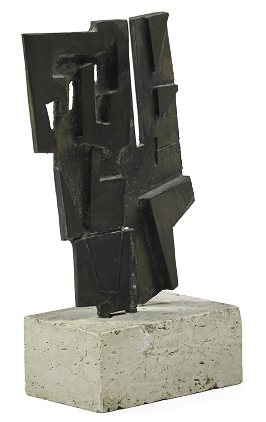 Pietro Consagra (Italian, 1920-2005), ‘Untitled,’ circa 1960, bronze on travertine base. Estimate: $8,000-$10,000. Rago Arts and Auction Center.