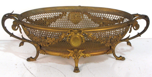 Beautiful, unsigned 19th century French bronze console bowl in very good condition. Price realized: $2,644. S&S Auction image.