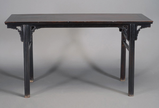 Zitan painting table. Estimate: $20,000-$30,000. Michaan’s Auctions image.