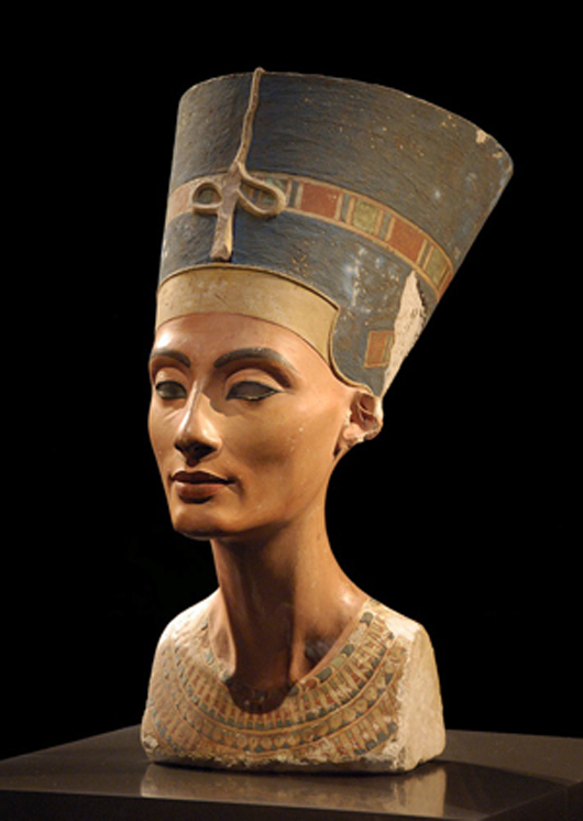 The Nefertiti bust at the New Museum, Berlin. Image by Philip Pikart. This file is licensed under the Creative Commons Attribution-Share Alike 3.0 Unported license.  