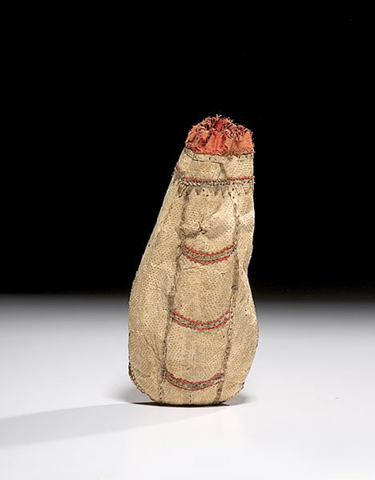 Eskimo fish skin bag with red yard decoration, 9 inches, early 20th century. Image courtesy LiveAuctoneers.com Archive and Cowan's Auctions Inc.