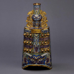 Rare cloisonné enameled bell. Sold for $141,600. Michaan’s Auctions image.