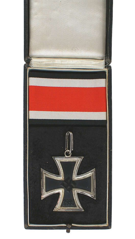 Knights Cross of the Iron Cross German military award from World War II, dated 1939. Price realized:  $6,75. Mohawk Arms Inc.