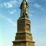 Pere Marquette statue by Gaetano Trentanove, located in Marquette, Michigan. Photo taken in 2006 by Einar Einarsson Kvaran, licensed under the Creative Commons Attribution-Share Alike 3.0 Unported license.