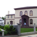 The Touro Synagogue in Newport, R.I. Image by Swampyank at en.wikipedia. This file is licensed under the Creative Commons Attribution-Share Alike 3.0 Unported license.