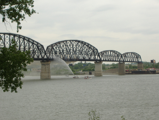 An electrical problem is suspected of causing a fire on the Big Four Bridge on May 7, 2008. This work has been released into the public domain by its author, Bedford, at the Wikipedia project. 