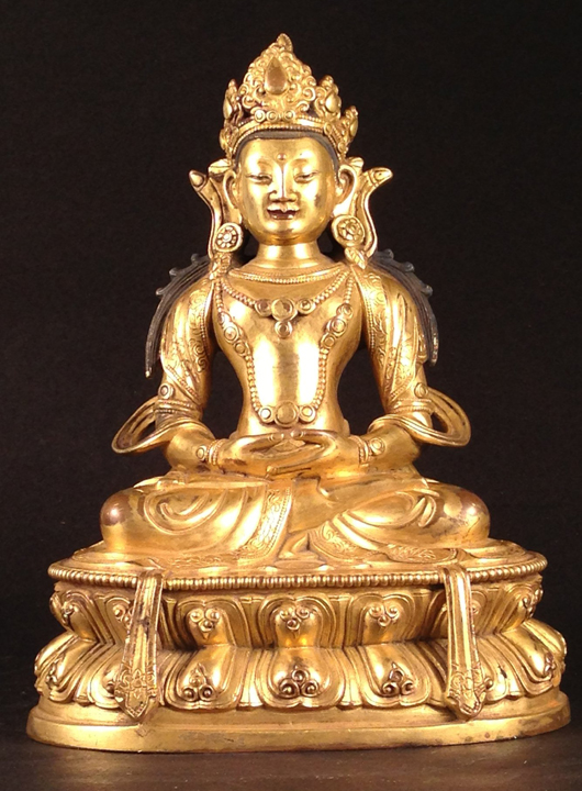 18th/19th-century gilt bronze sculpture of seated Guanyin, 7½ inches high. Est. $8,000-$12,000. Tonya A. Cameron Auctions image.