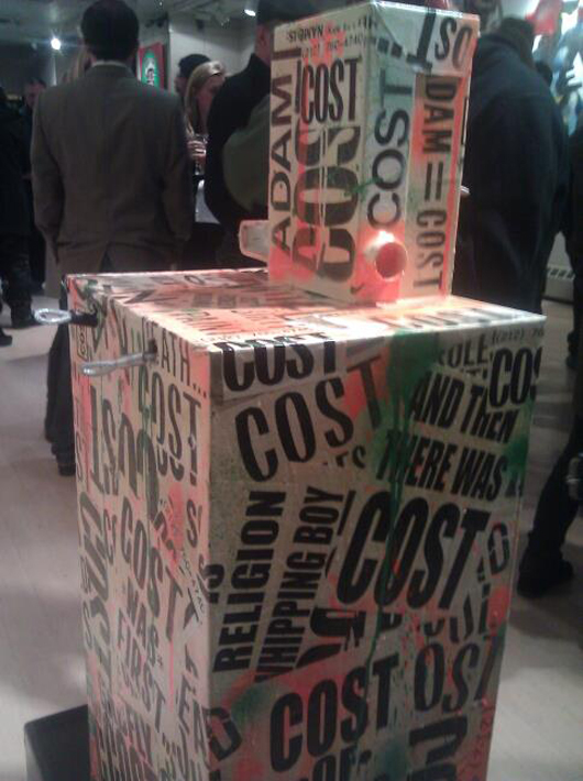 'Showpaper' box, by Cost, New York. Photo by llana Novick.