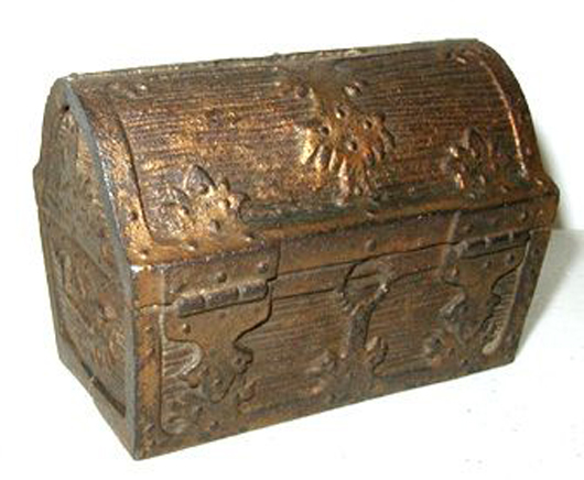 A treasure chest may be hidden in the mountains outside Santa Fe. Image courtesy of LiveAuctioneers.com Archive and Homestead Auctions.