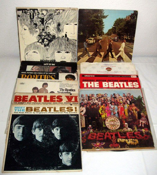 Collection of vintage Beatles albums. Image courtesy of LiveAuctioneers.com Archive and Specialists of the South Inc.