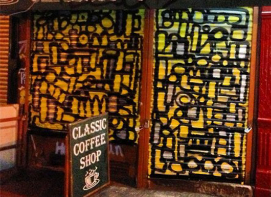 Joseph Meloy at Classic Coffee Shop, New York. Photo via http://newyorkcity.arthere.org/arthere-idea/?arthereid=618