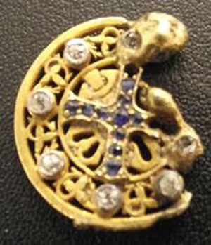 Gold medallion found by Mark Rubenstein while hunting pythons in the Everglades